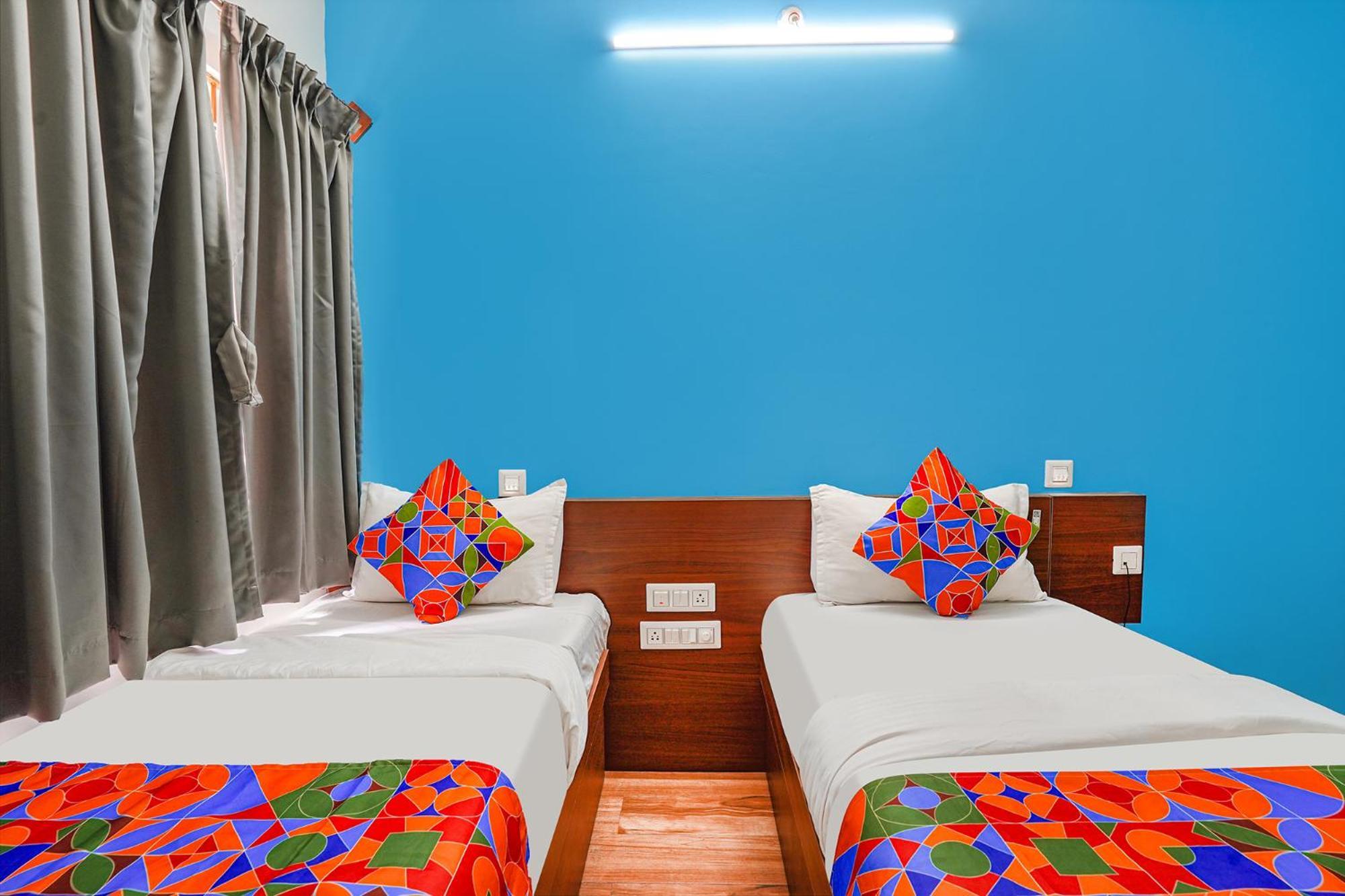 Fabhotel Rlv Green Palace - Nr Kengeri Satellite Town Бангалор Екстериор снимка
