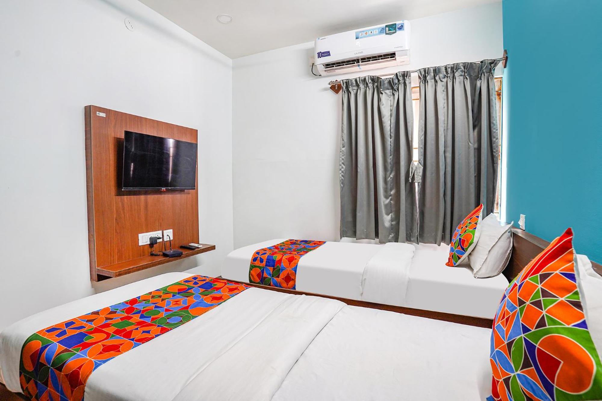 Fabhotel Rlv Green Palace - Nr Kengeri Satellite Town Бангалор Екстериор снимка
