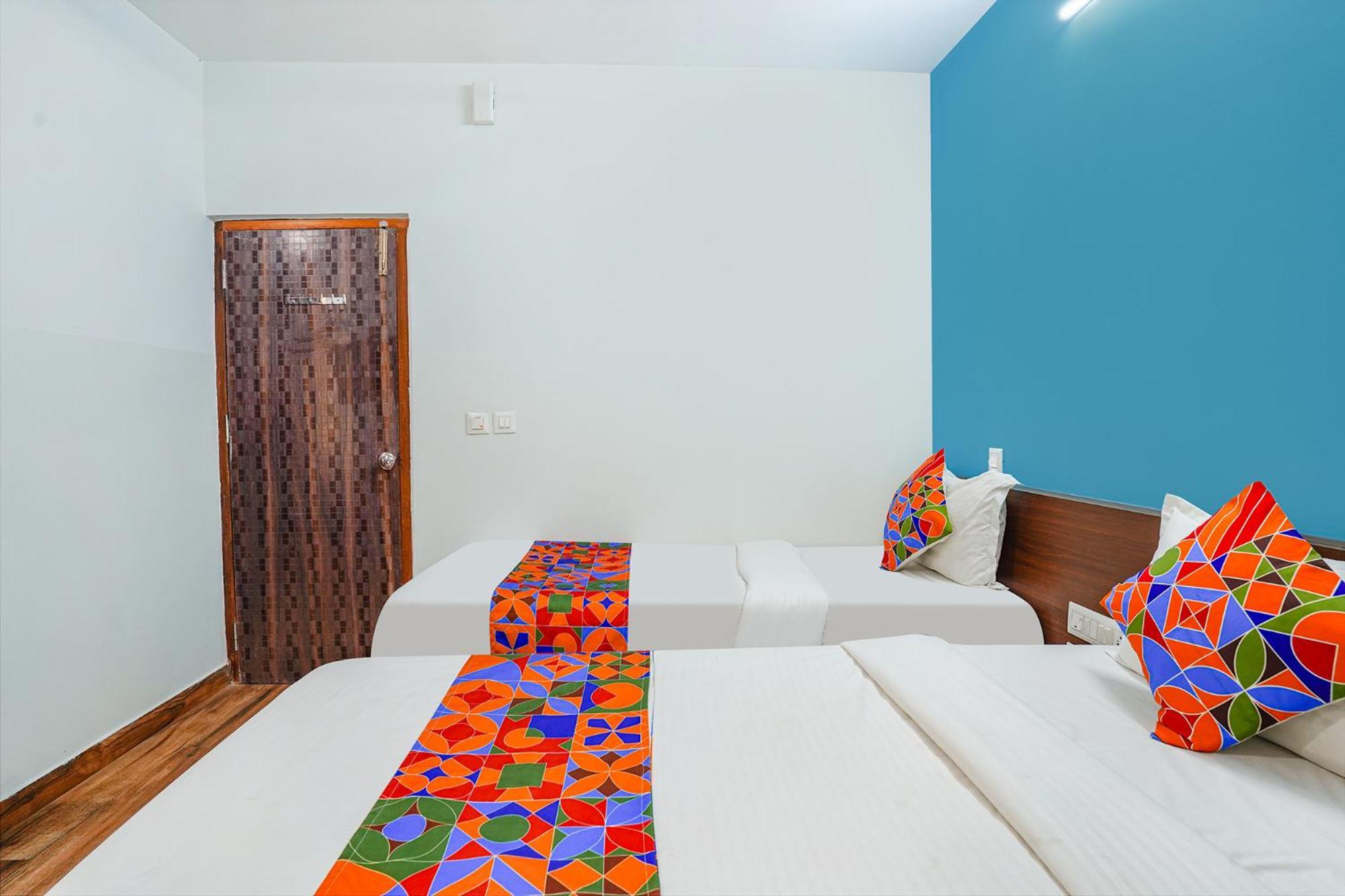Fabhotel Rlv Green Palace - Nr Kengeri Satellite Town Бангалор Екстериор снимка