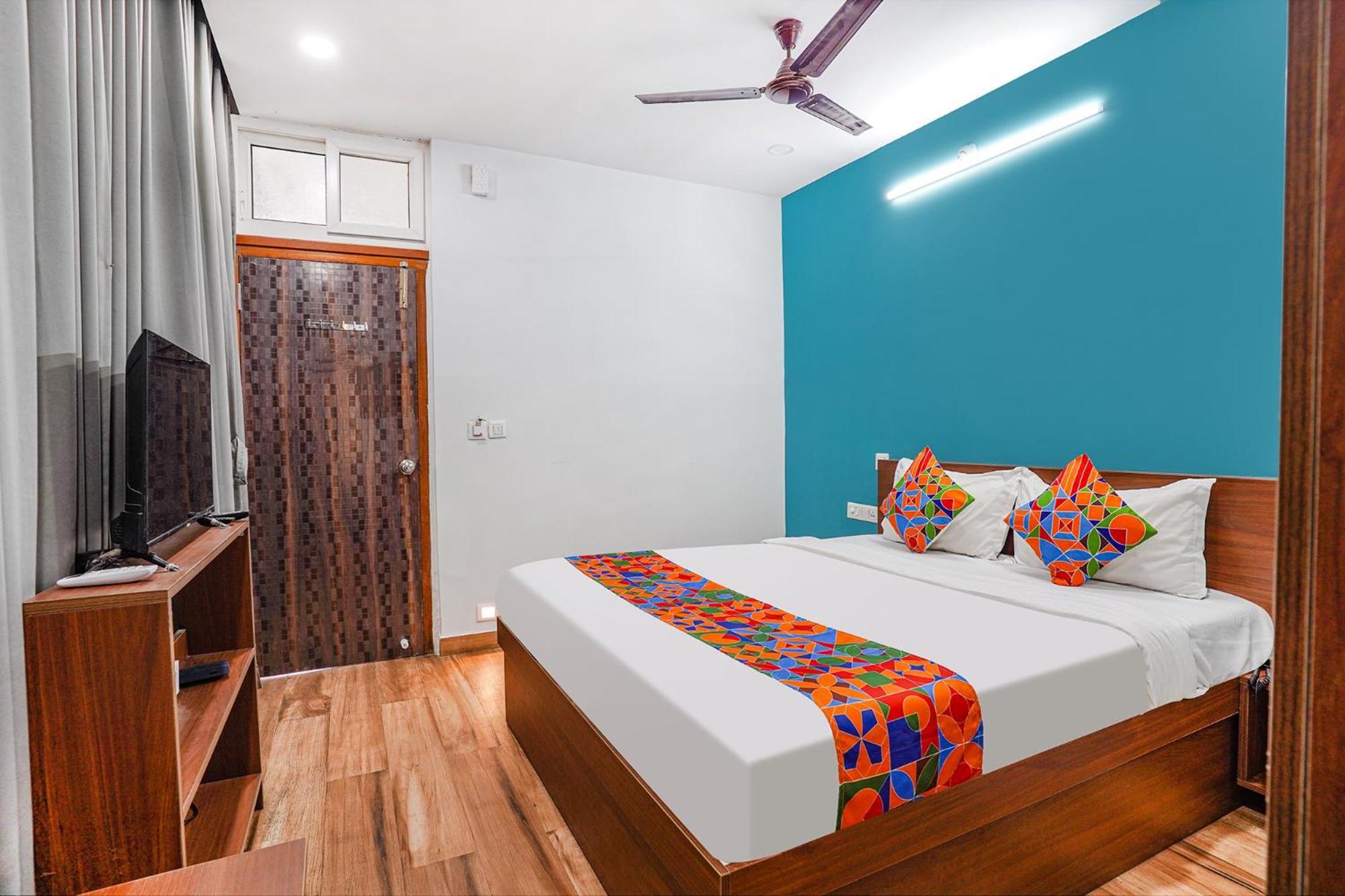 Fabhotel Rlv Green Palace - Nr Kengeri Satellite Town Бангалор Екстериор снимка