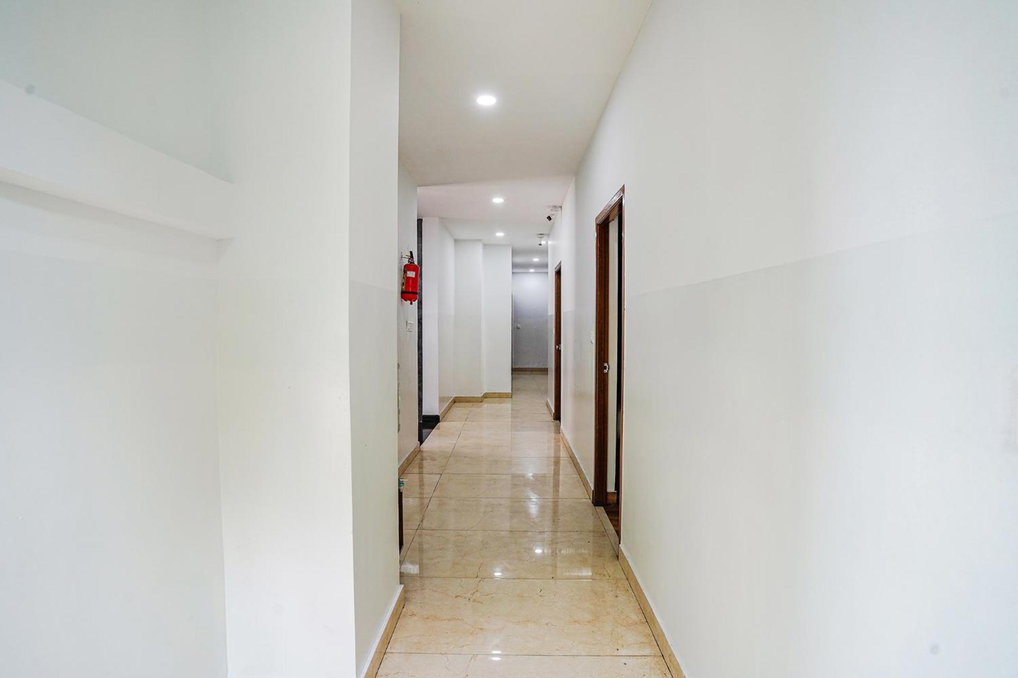 Fabhotel Rlv Green Palace - Nr Kengeri Satellite Town Бангалор Екстериор снимка
